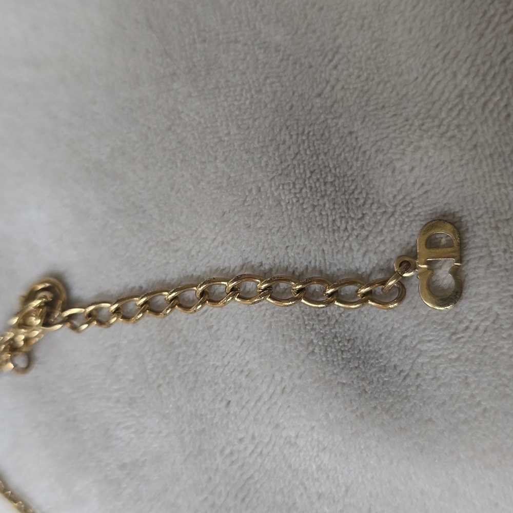 Dior Elegant Gold and Black Vintage Pendant Necklace - Picture 3 of 5